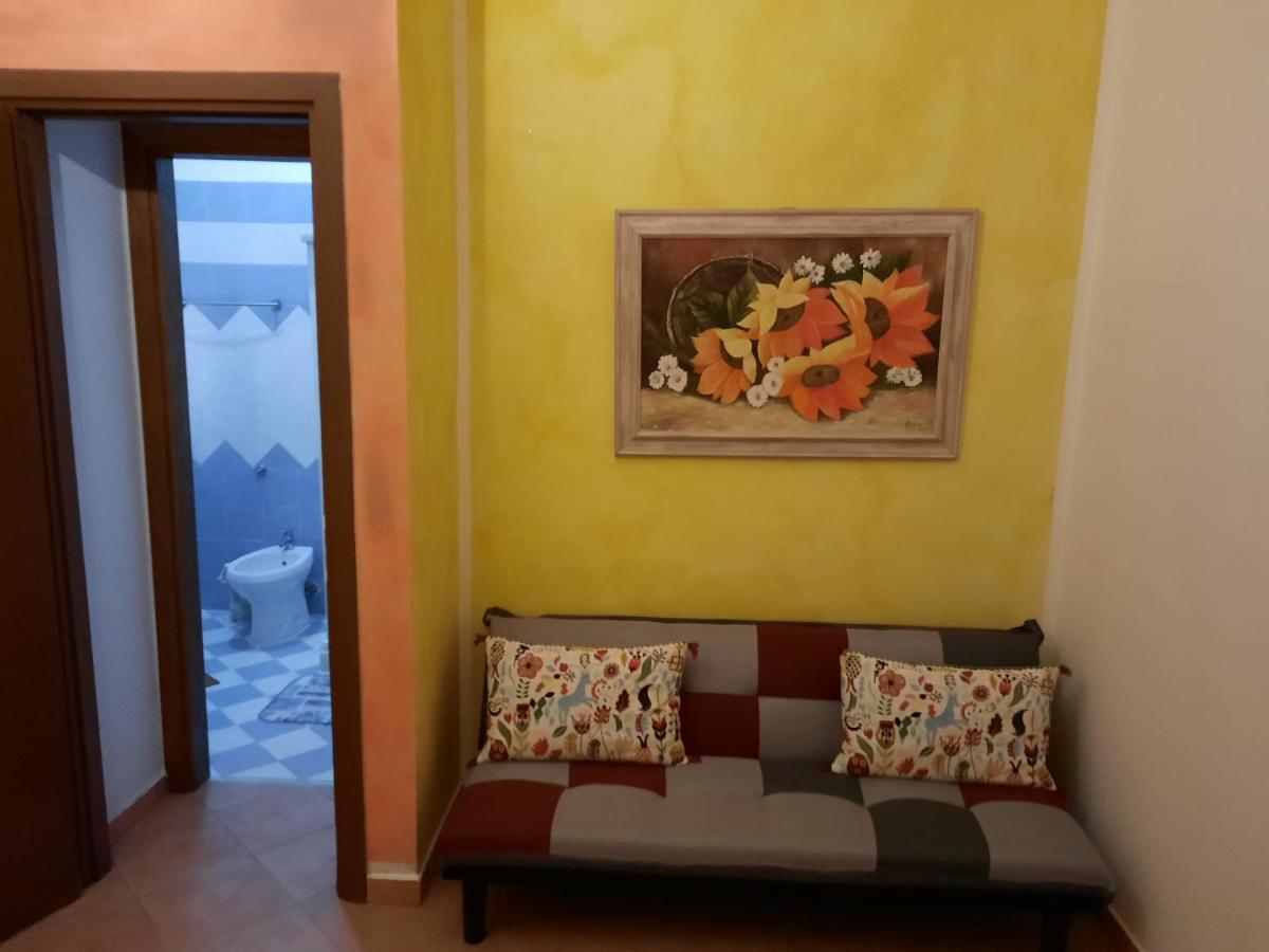 Nostra Casa Rooms ปาแลร์โม ภายนอก รูปภาพ
