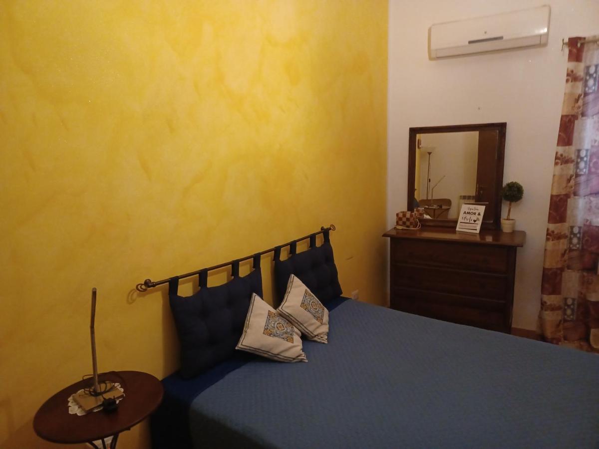 Nostra Casa Rooms ปาแลร์โม ห้อง รูปภาพ