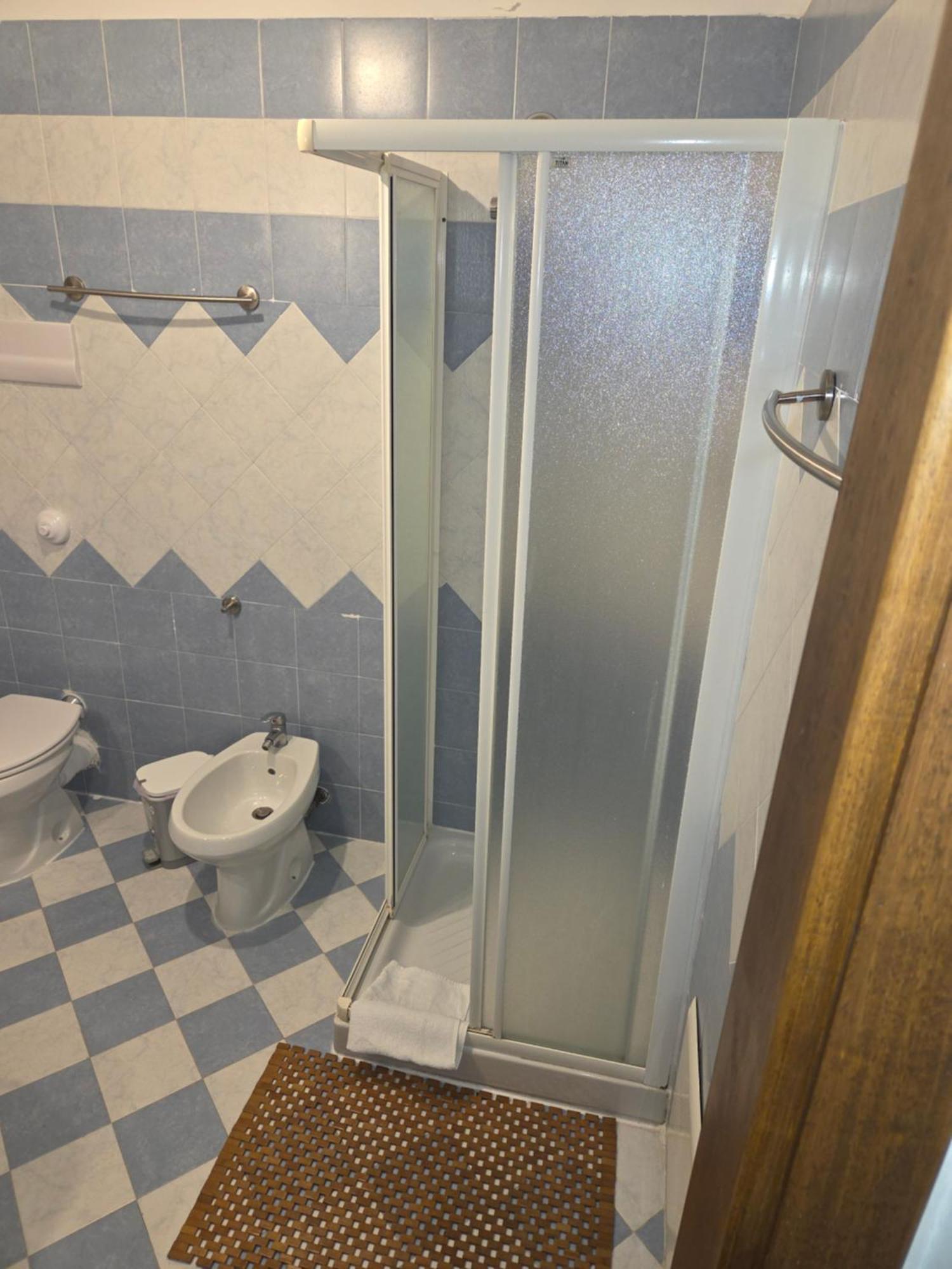 Nostra Casa Rooms ปาแลร์โม ภายนอก รูปภาพ
